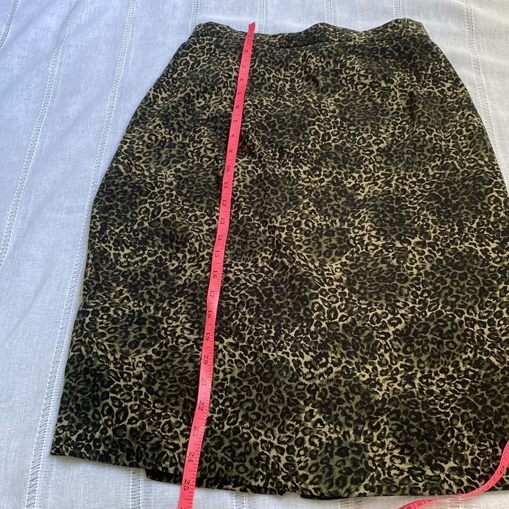 Positive Attitude 80s high waisted pencil skirt. - Picture 9 of 14